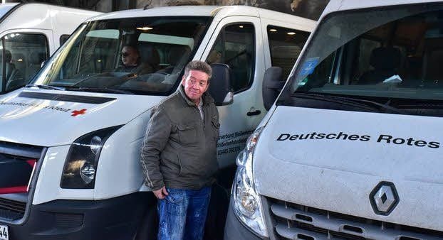 Erlösung für die Kraftfahrer des DRK-Behindertenfahrdienstes: Sie werden auch im neuen Jahr ihre Arbeit fortsetzen können.