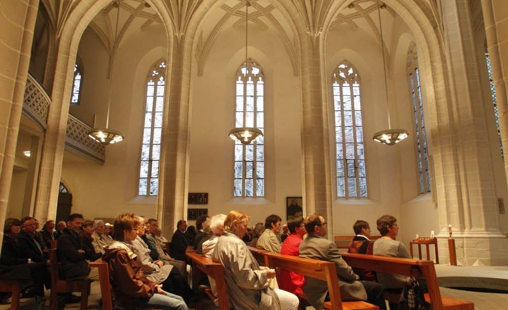 Mit einem Festakt sind die neuen Fenster und der Abschluss der Fassadensanierung gefeiert worden.