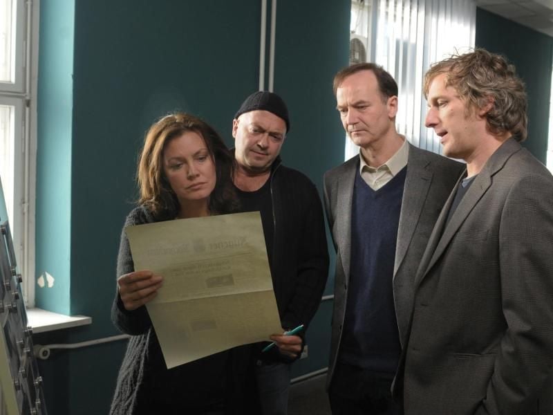 Sie sind ein starkes Team: Die Ermittler Verena (Maja Maranow, l-r), Otto (Florian Martens), Reddemann (Arnfried Lerche) und Ben (Kai Lentrodt). Foto: ZDF/Katrin Knoke