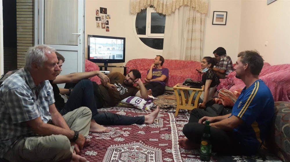 Juni 2015: mit anderen Couch-Surfern bei Ali im Iran
