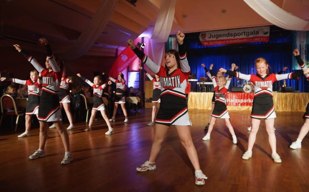 Beim Feuerwerk der Sportjugend sind die Cheerleader aus Wernigerode wieder dabei.
