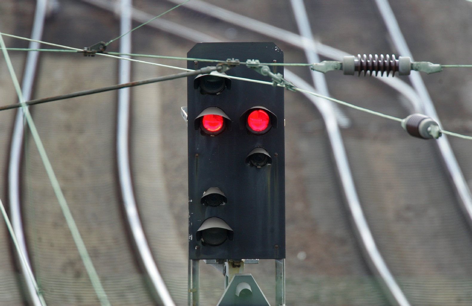 Eine Signalanlage der Deutschen Bahn.
