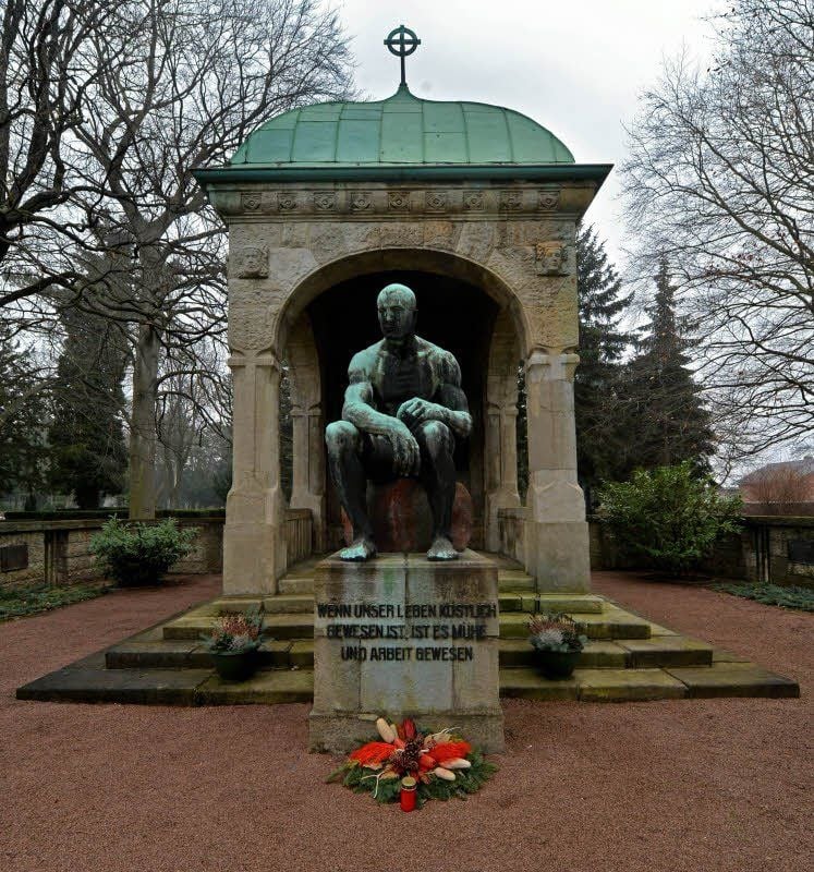 Das Bestehorn-Grabmal hat auch baugeschichtliche Bedeutung.