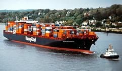Containerschiff (Foto: dpa)