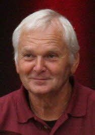 Reinhard Hanke von den ISKRA Oldstars verfolgt das Geschehen amüsiert.