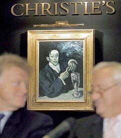 Das Picasso-Gemälde «Porträt des Angel Fernandez de Soto» wird im Auktionshaus Christie's in Moskau gezeigt. (Foto: dpa)