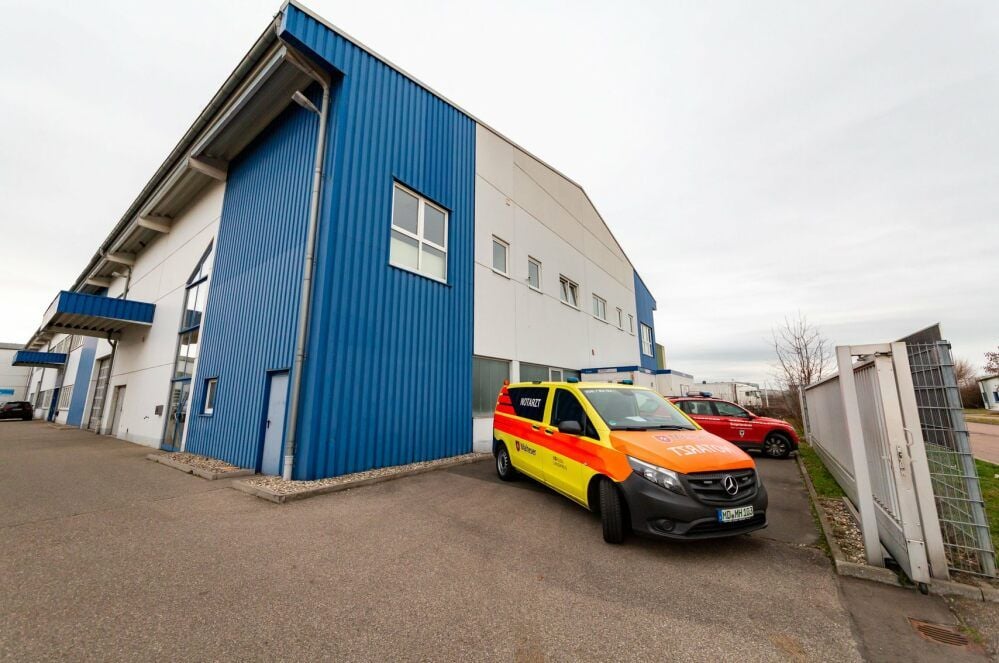 In diesem Gebäude im Zorbauer Gewerbegebiet entsteht das Impfzentrum für den Burgenlandkreis.