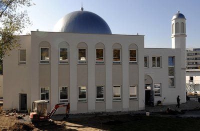 Die neu gebaute Ahmadiyya-Moschee in Berlin-Pankow (Foto: ddp)