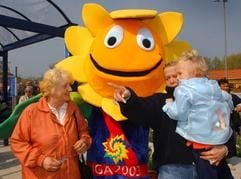 Das IGA-Maskottchen «Sunny». (Foto: dpa)