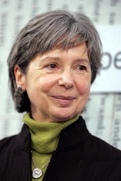 Die deutsche Schriftstellerin Ulla Hahn.Foto: dpa)