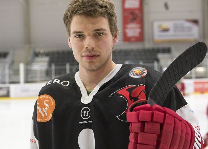 Georg Albrecht im Eisdom, seiner neuen Trainings- und Spielstätte