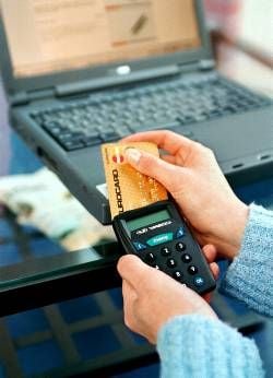 Ein allgemeines Online-Bezahlsystem hat sich noch