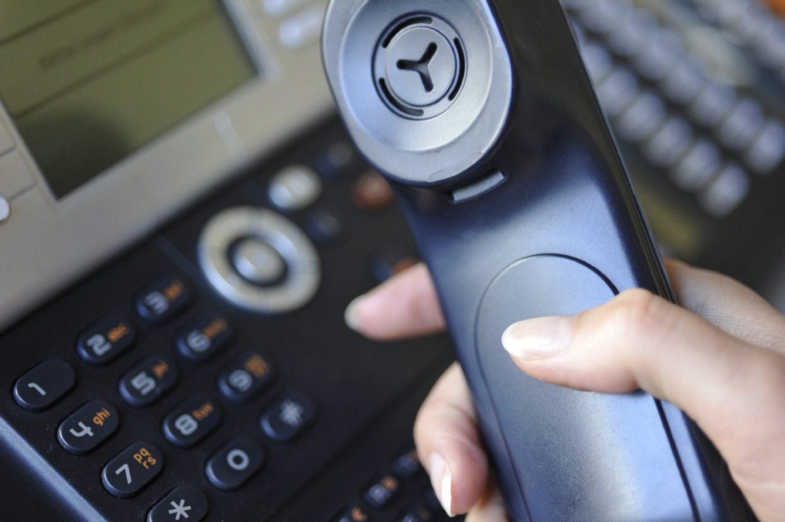 Die Verbraucherzentrale warnt vor falschen Telefonrechnungen.