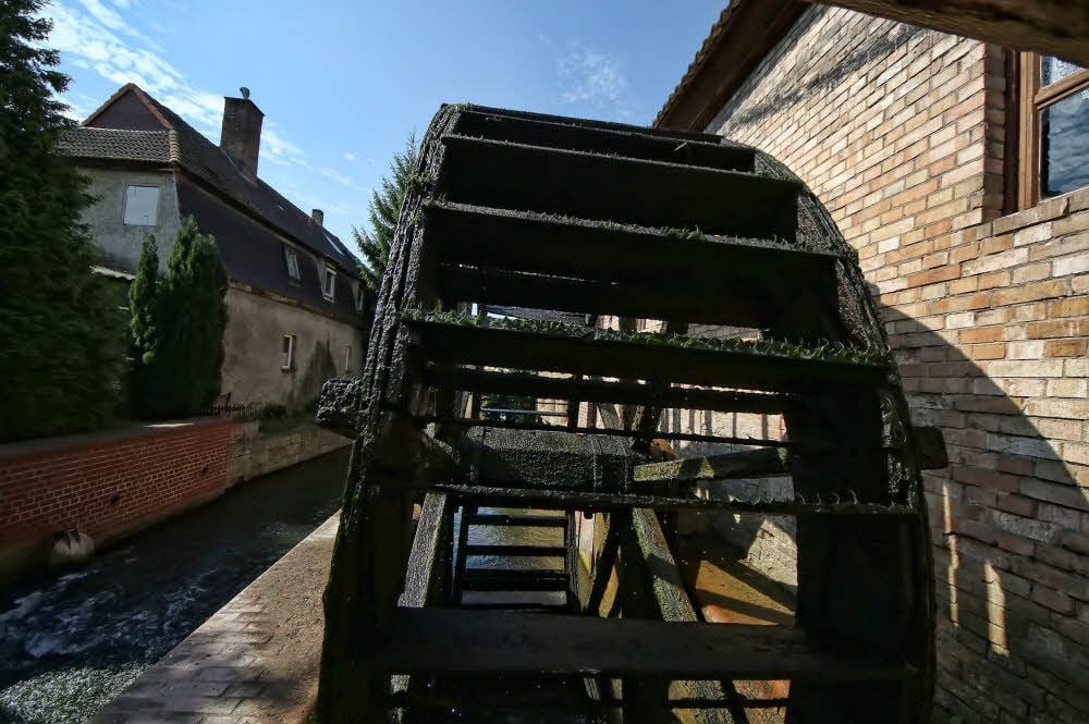 Am Mühlrad in Oberröblingen hat der Zahn der Zeit genagt.