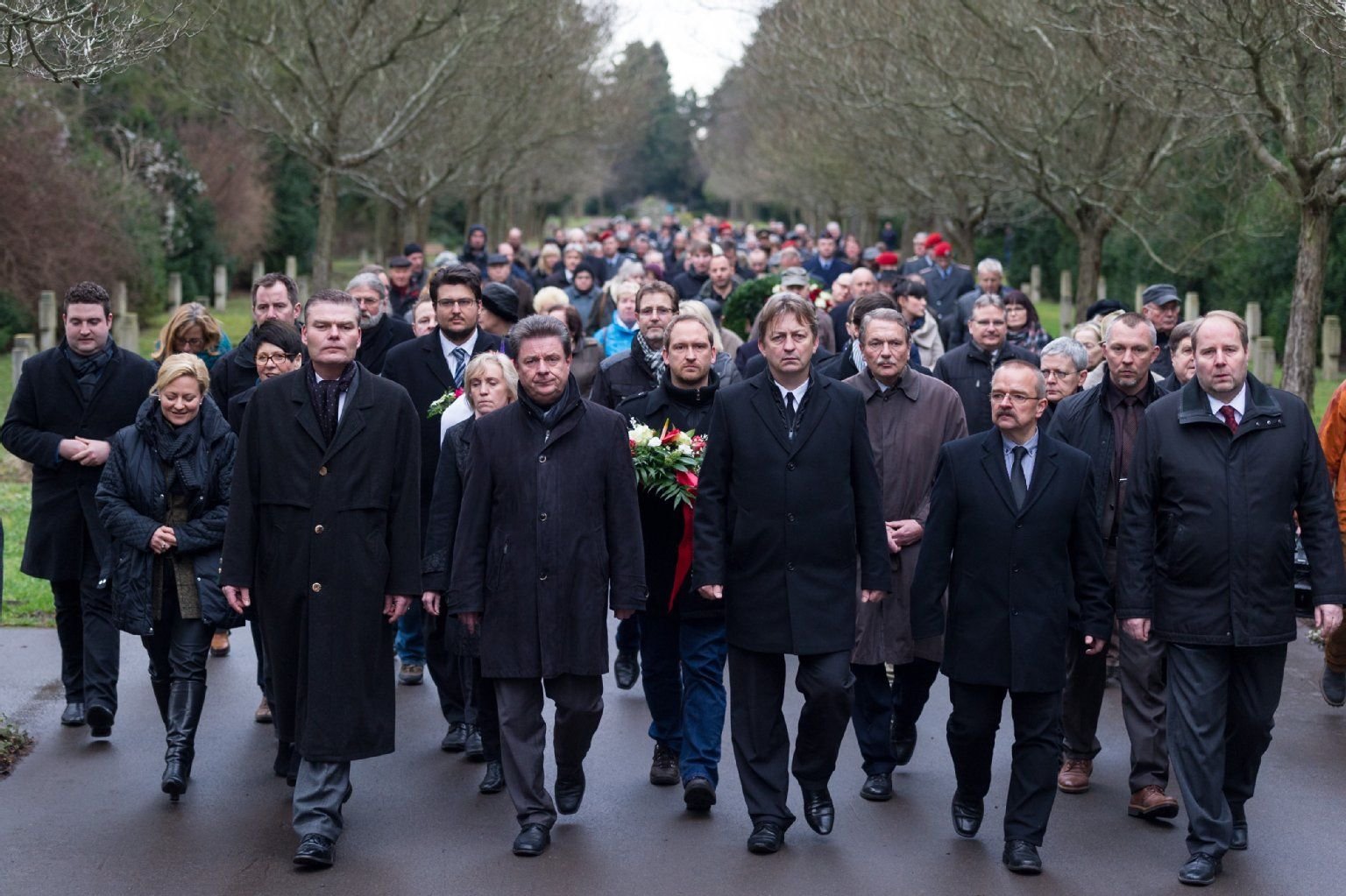 Gedenkfeier auf dem Westfriedhof in Magdeburg: Am 16. Januar 1945 war Magdeburg mit Bomben zu einem großen Teil zerstört worden, Tausende Menschen starben.