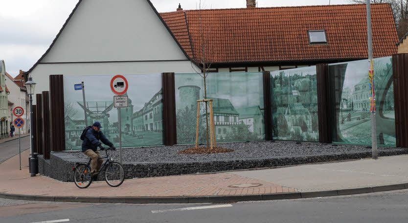Aus dieser Galerie wurde das Foto herausgeschnitten.