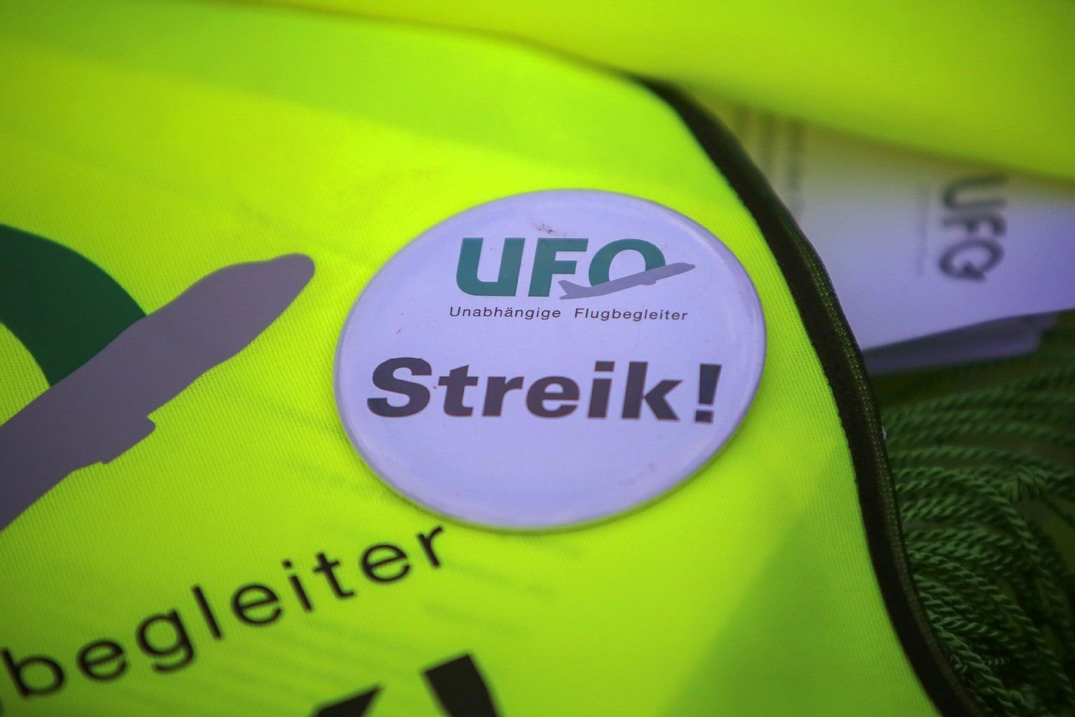 Die Flugbegleiter-Gewerkschaft Ufo kündigt neue Streiks an.