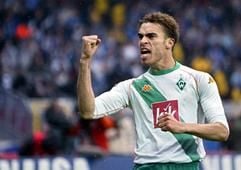Der Bremer Valerien Ismael jubelt über sein Tor zum 1:0 für Werder. (Foto: dpa)