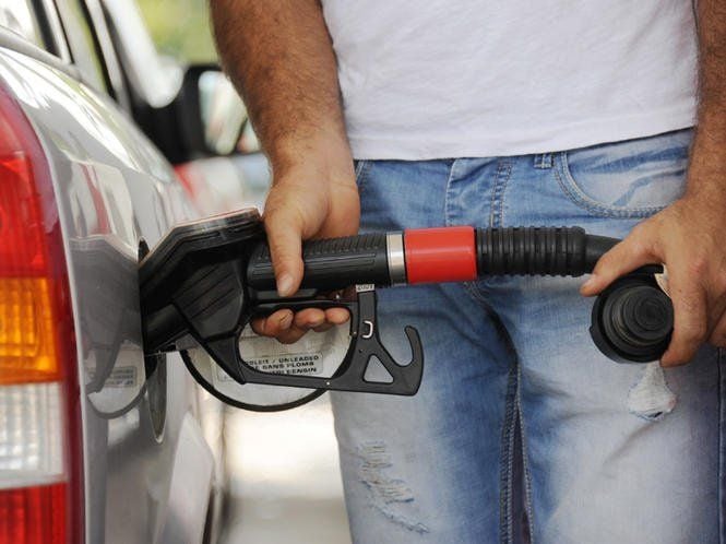 Ein Euro pro Liter Benzin - diese Chance ließen sich viele Autofahrer nicht entgehen.