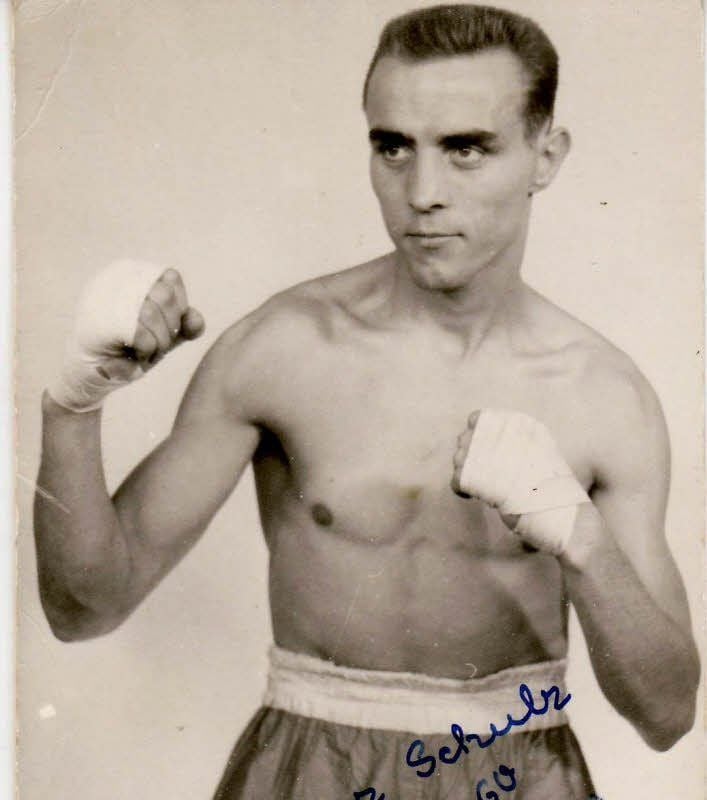 Boxer Heinz Schulz schaffte es im dritten Anlauf, sich für die Olympischen Spiele zu qualifizieren. Der heute 79-Jährige kehrte 1964 mit einer Bronzemedaille aus Tokio zurück.