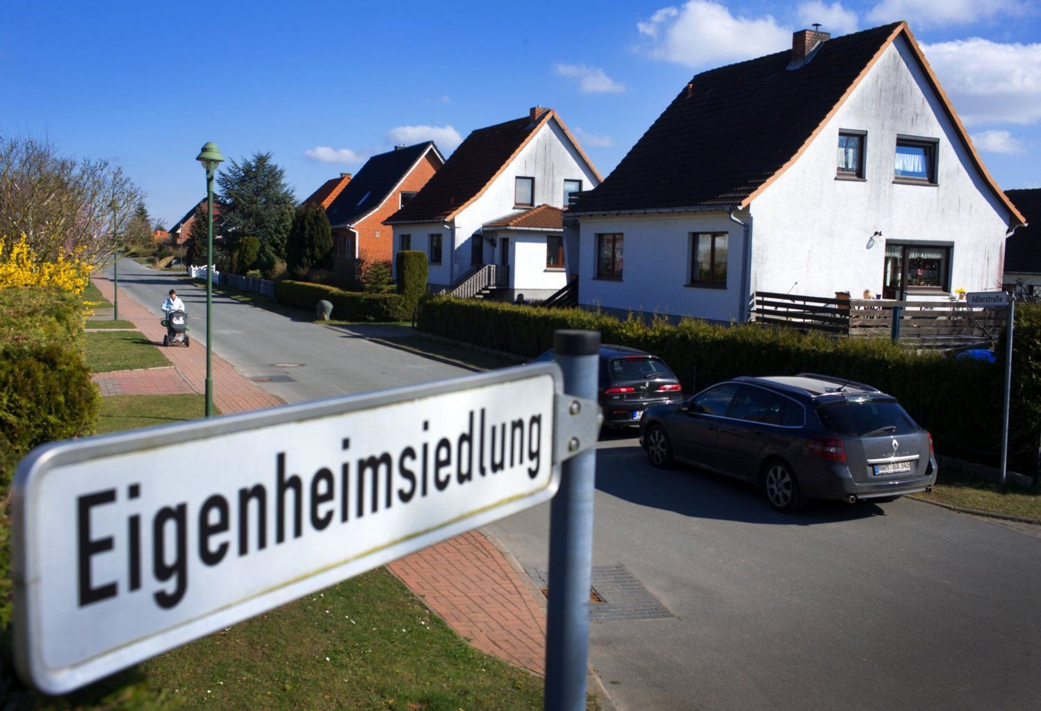 Modernisierte DDR-Einfamilien-Typenhäuser EW 58