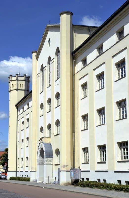 Ob Schellenberger oder Bauer in das Landratsamt in Bernburg einziehen wird, entscheidet sich in knapp zwei Wochen.
