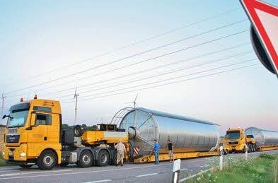 Der Schwertransport auf dem Weg nach Mecklenburg-Vorpommern.