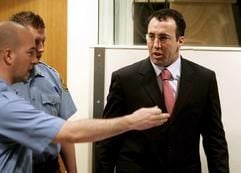 Ramush Haradinaj vor dem UN-Tribunal in Den Haag. (Foto: dpa)