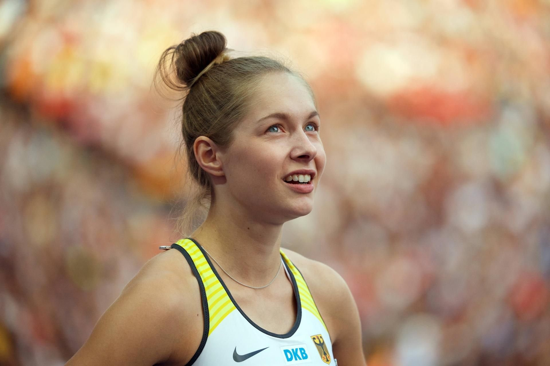 Sprintstar Gina Lückenkemper hat bei Instagram selbst negative Erfahrung gemacht.