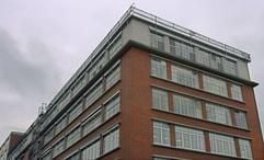 Dunkle Wolken über dem Hauptgebäude der Firma Grünenthal. Das Schlafmittel Contergan hat in den 60erJahren auch in der DDR in mindestens acht Fällen zu schwerenMissbildungen an den Gliedmaßen Neugeborener geführt. (Foto: dpa)