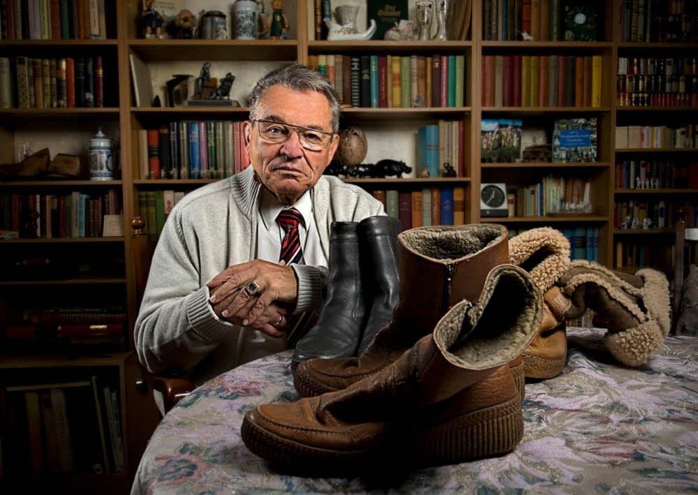Lederstiefel mit Lammfell produzierte das Schuhkombinat für westdeutsche Versandhäuser. Joachim Lezoch trägt sie noch heute.