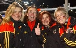 Susi Erdmann (v.l.) und Nicole Herschmann gewannen Bronze im Bob, Sandra Prokoff und Ulrike Holzner Silber.