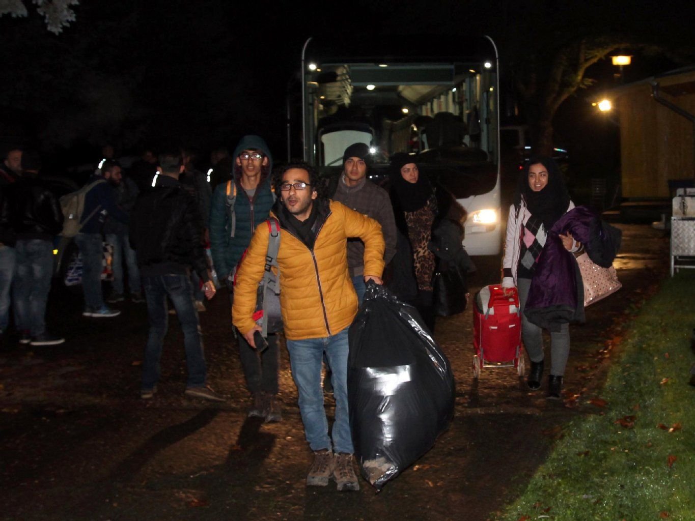 In Kretzschau sind am Sonntagabend die ersten Flüchtlinge angekommen.