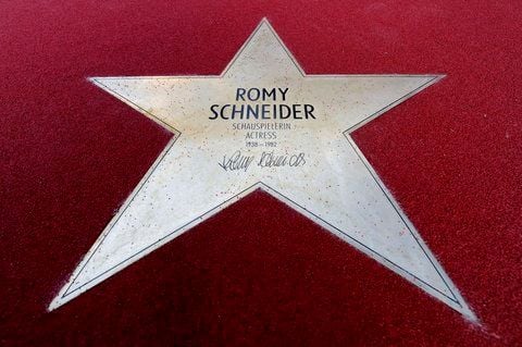 Der Stern der Schauspielerin Romy Schneider in Berlin auf dem Boulevard der Stars auf dem Potsdamer Platz. (FOTO: DPA)