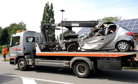 Eine junge Frau ist auf dem Weg zum Wacken Open Air bei dem Verkehrsunfall getötet worden. (FOTO: DAPD)