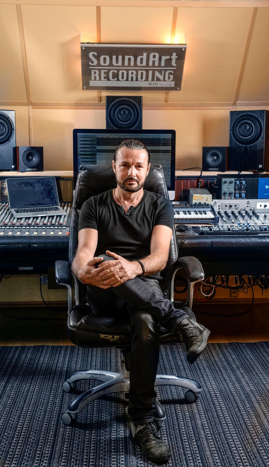 Alexander Lysjakow ist Deutschlands erfolgreichster Produzent für harten deutschen Rock.