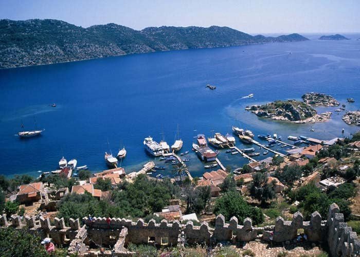 Das türkische Antalya soll ab 2015 von Cochstedt aus angeflogen werden. Die ersten Reisen starten im März.