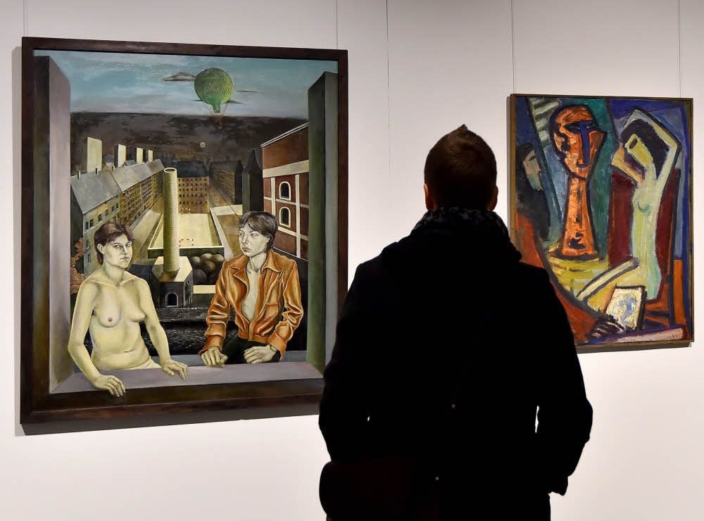 „Paar am Fenster (Leipziger Liebespaar)“ von Doris Ziegler aus Leipzig (links) und „Maler und Modell“ des Dresdner Künstlers Veit Hoffmann