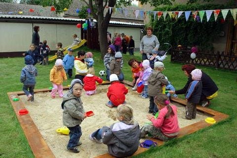 Kindertag in Knuds Kinderland in Jessen (FOTO: DPA)