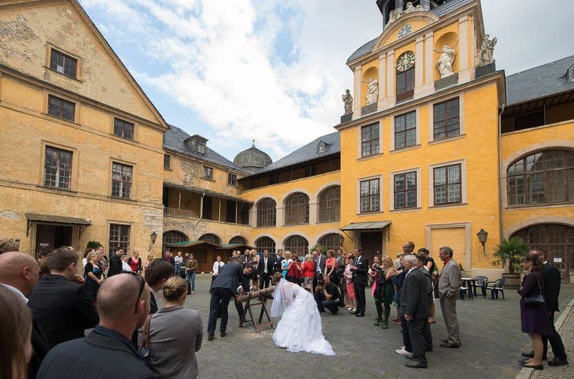 Am Samstag hat ein Paar im Großen Schloss geheiratet. Das ist möglich, denn das Standesamt hat eine Außenstelle eingerichtet.
