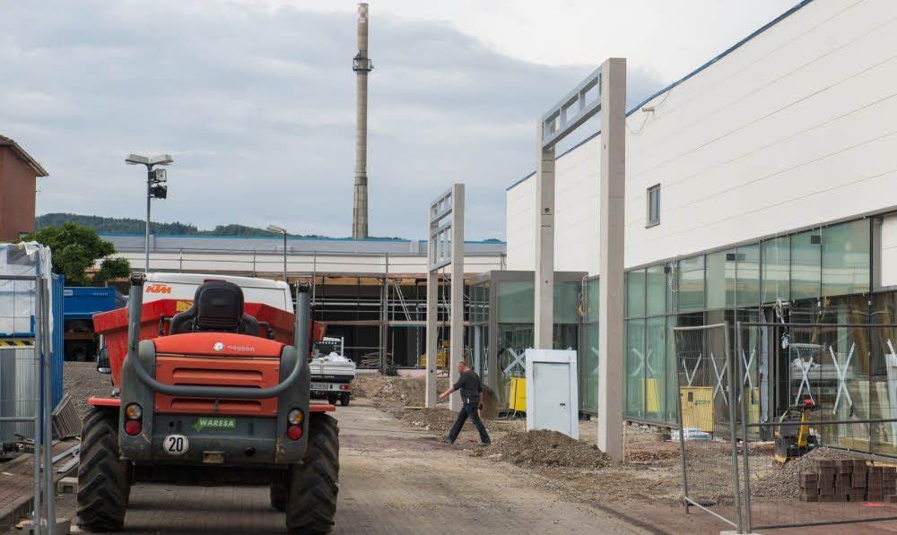 Im Gewerbepark wird kräftig umgebaut.