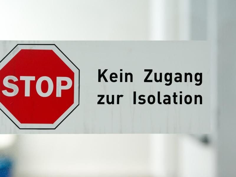 Die Sonderisolierstation im Klinikum Schwabing in München. Foto: Sven Hoppe/dpa