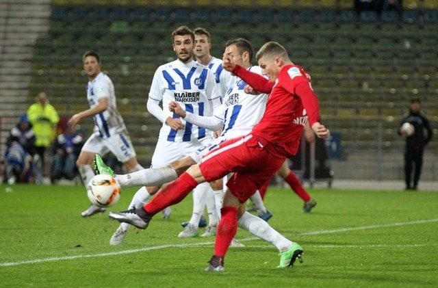 Matchwinner: Marcel Sabitzer (rechts) zieht ab und erzielt das Tor des Tages.