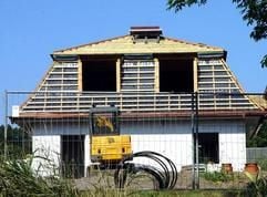 Der Bau eines Eigenheims muss gut geplant sein. (Foto: dpa)