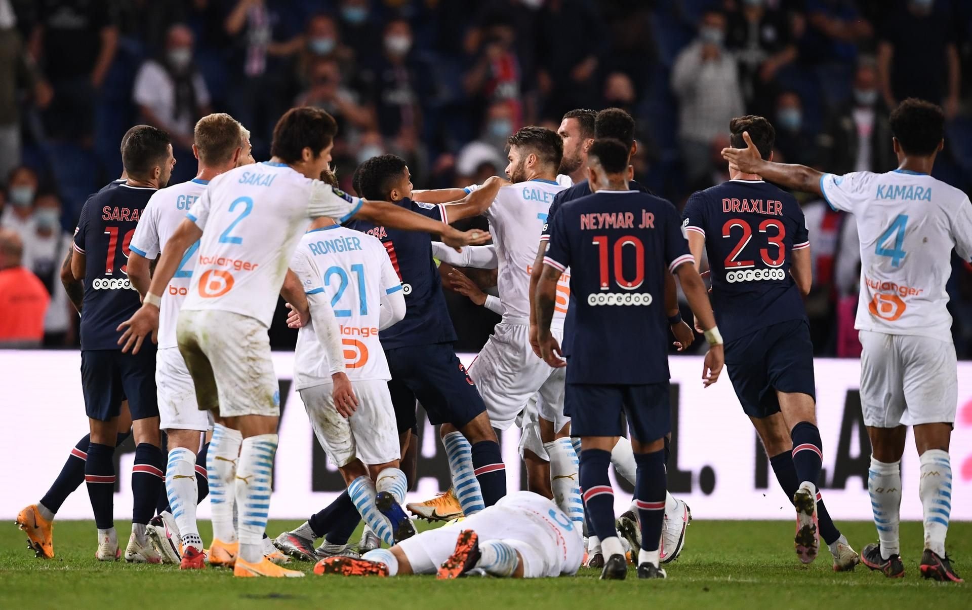 Fünf Spieler sahen beim Spiel zwischen Paris St. Germain und Olympique Marseille die Rote Karte.