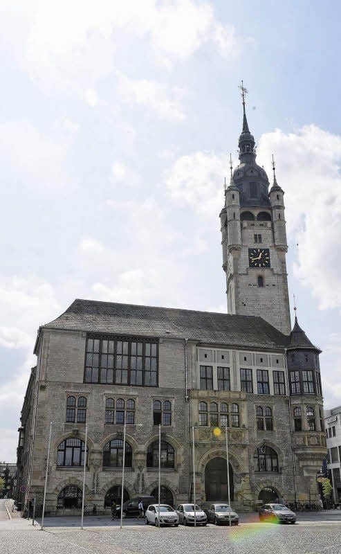 Wer regiert künftig im Dessau-Roßlauer Rathaus?
