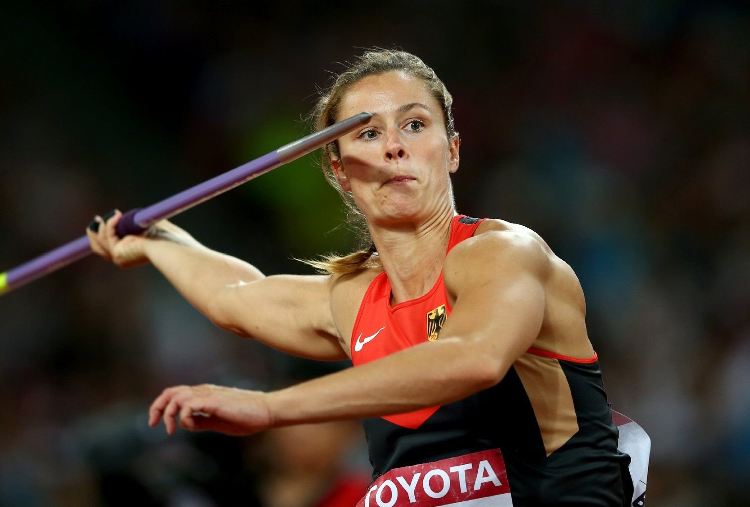 Katharina wirft zum Sieg in Peking.