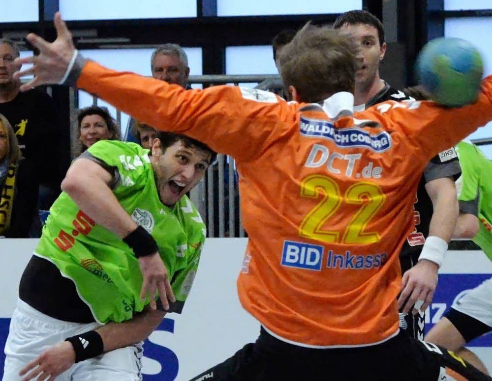 Martin Doldan ( l.) machte offensiv ein starkes Spiel und erzielte acht Treffer.