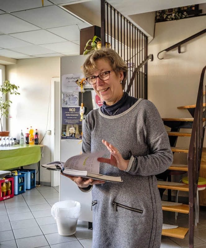 Gemeindepädagogin Renate Ehrhart aus Globig hat nicht nur wegen der vielen Angebote im Haus der Begegnung immer einen ziemlich vollen Terminkalender.