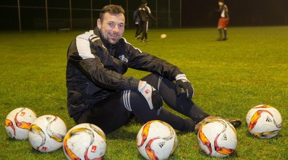 Davon träumen Stürmer: sechs Tore in einem Punktspiel. Jessens Torjäger und Kapitän Matthias Burkhardt hat das in seiner Karriere schon geschafft.